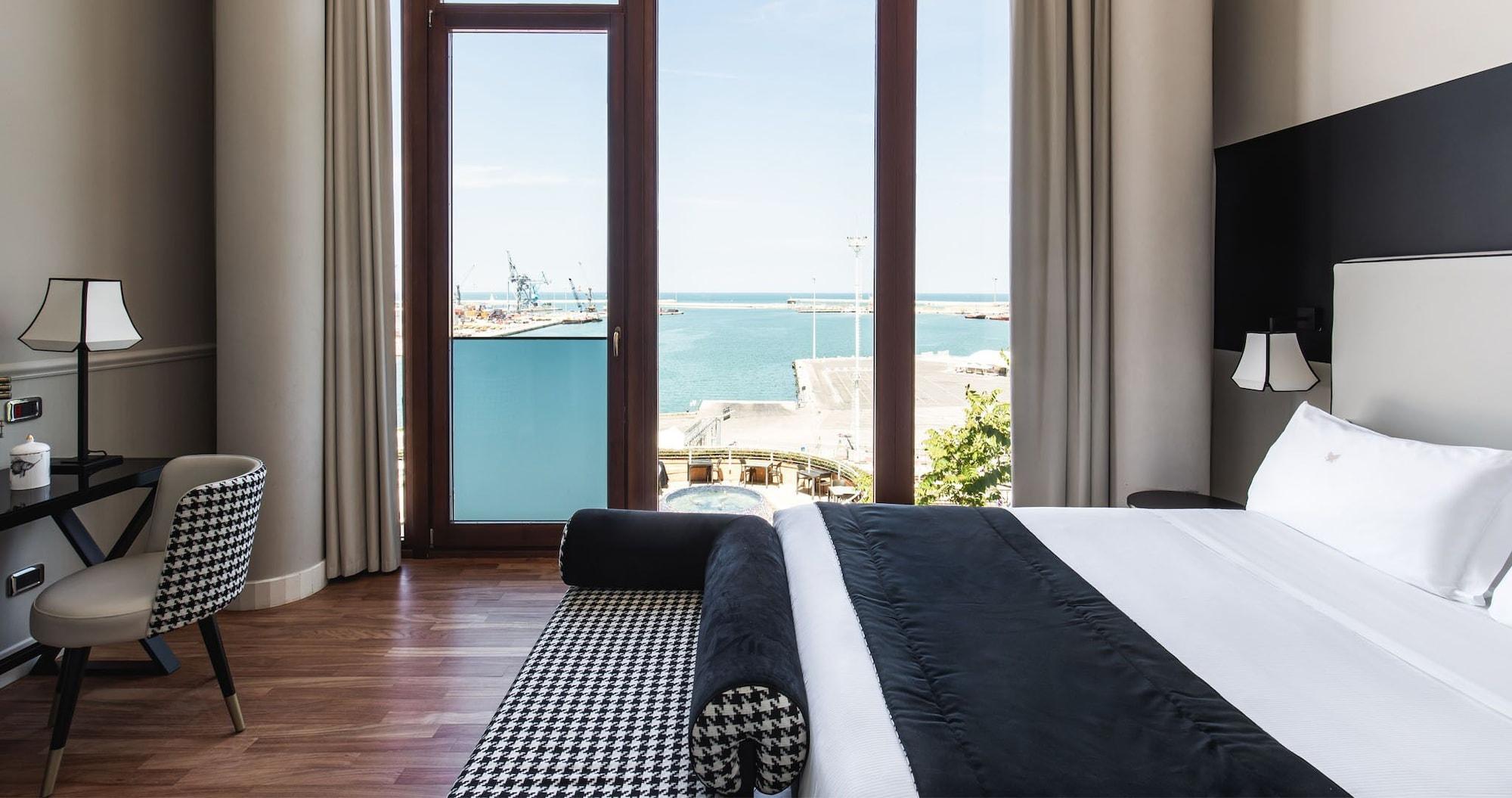 Seeport Hotel Ancona Esterno foto