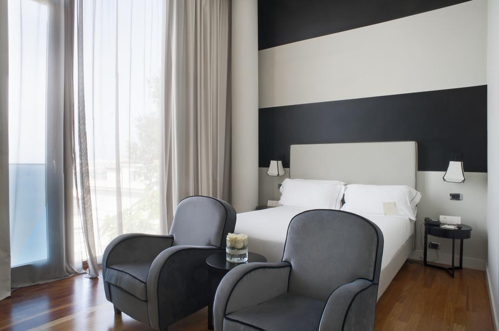 Seeport Hotel Ancona Esterno foto