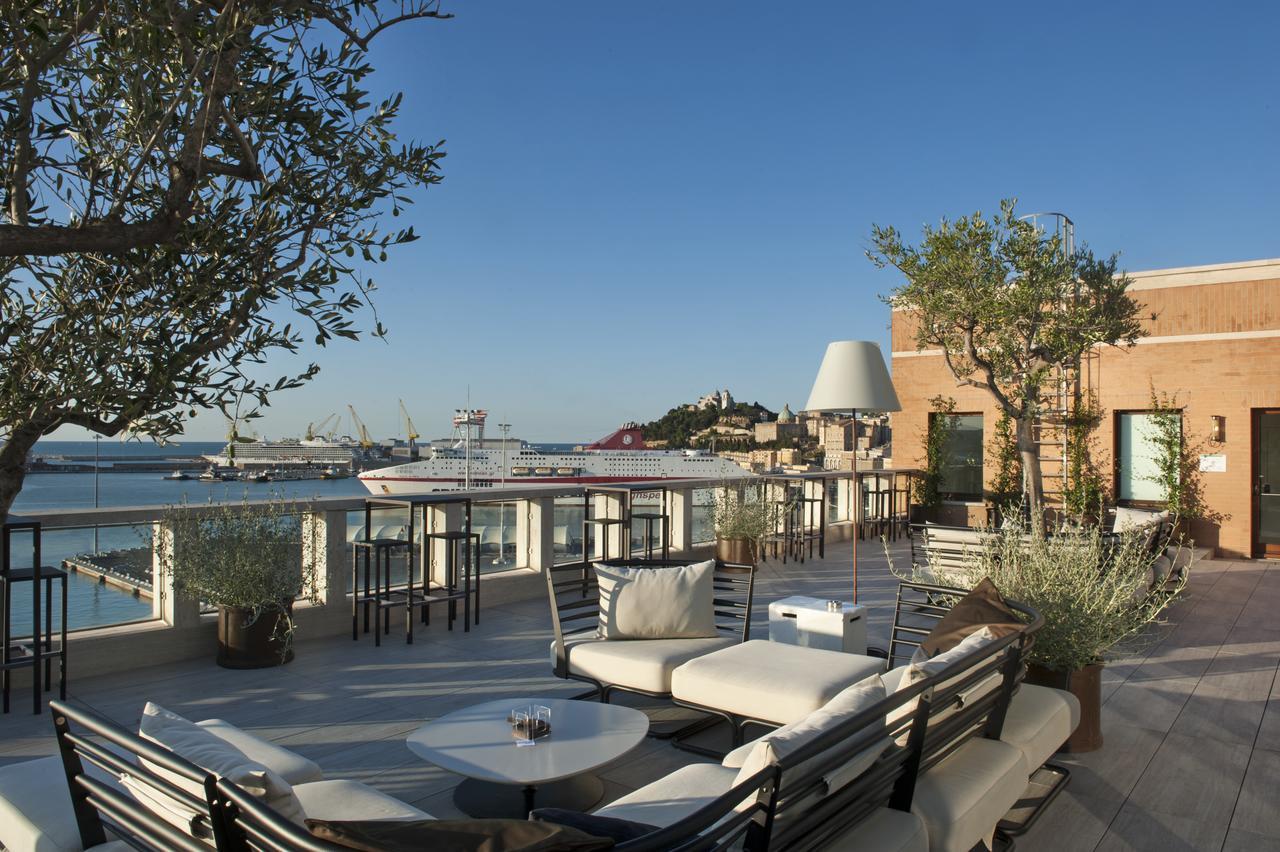 Seeport Hotel Ancona Esterno foto
